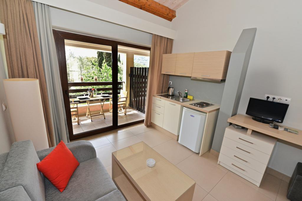 Medusa Lux Apartments Liapades Exterior photo